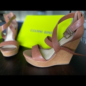Gianni Bini cognac Scottiee leather wedges